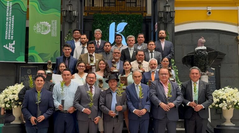 KAMAY 2025 MOVILIZA MÁS DE 18 MILLONES DE BOLIVIANOS EN INVERSIÓN Y PREMIA 12 INICIATIVAS QUE IMPULSAN LA INNOVACIÓN DESDE COCHABAMBA