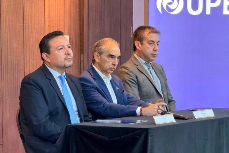 FEPC Y UPB LANZAN EL PRIMER CENSO EMPRESARIAL DE INTELIGENCIA ARTIFICIAL EN COCHABAMBA PARA IINCREMENTAR LA PRODUCTIVIDAD DE LAS EMPRESAS EN 30%