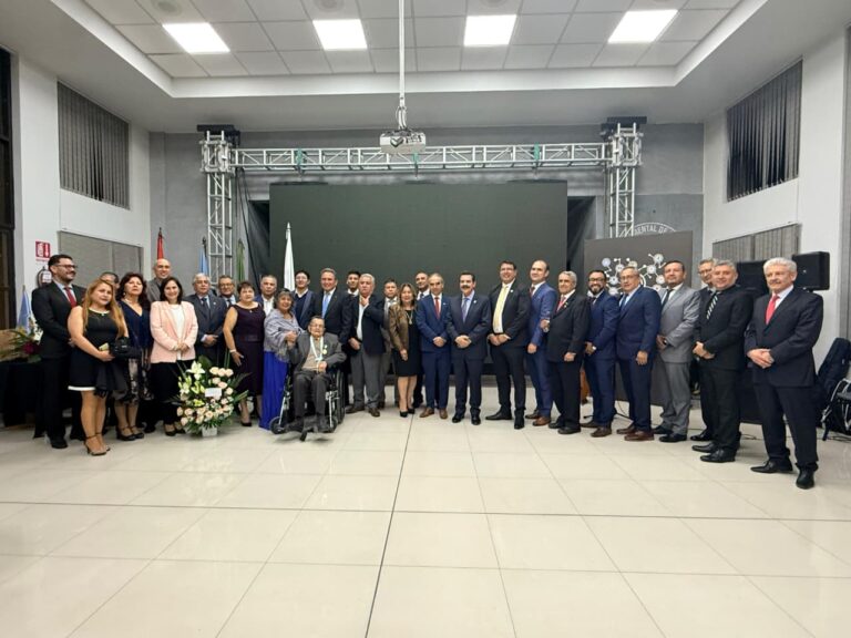 FEPC PROYECTA A COCHABAMBA COMO MOTOR DE LA RECONSTRUCCIÓN ECONÓMICA DE BOLIVIA EN SU 57 ANIVERSARIO